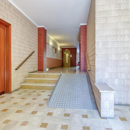 Gorgeous Apartment In Chiavari With Wifi * קיאברי